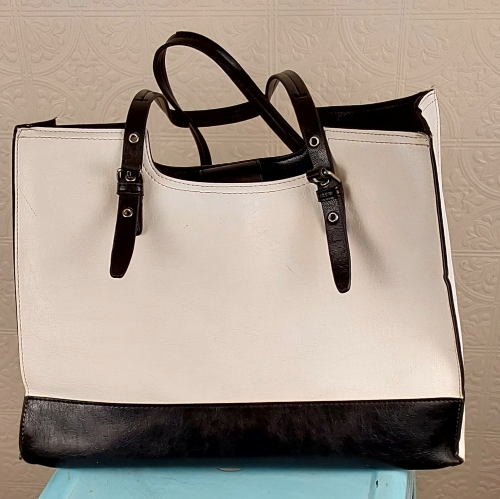 Source Unknown- Black And Ivory Tote - image 1